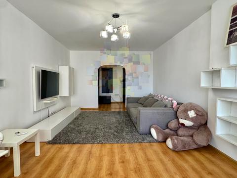 квартира за адресою Ревуцького вул., 9