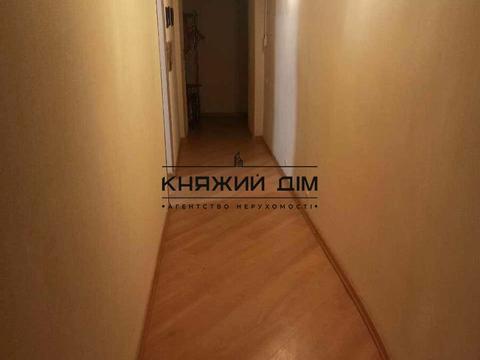 комерційна за адресою Київ, Івана Франка пл., 12