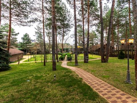 будинок за адресою Боброва, 1