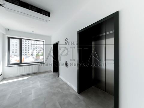 комерційна за адресою Саксаганського вул., 53/80