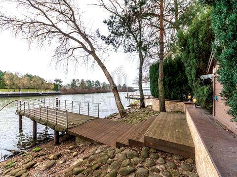 будинок за адресою Боброва, 1