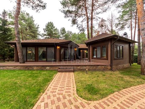 будинок за адресою Боброва, 1