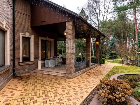 будинок за адресою Боброва, 1