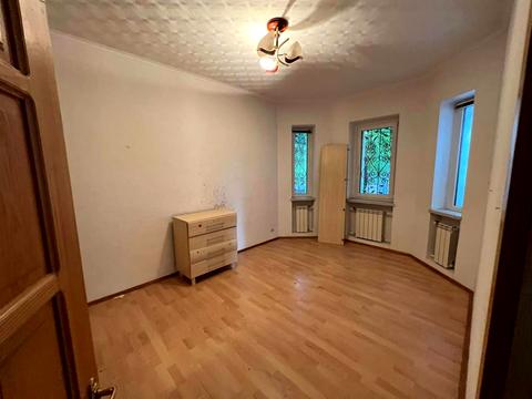 будинок за адресою Київ, Менделєєва вул.