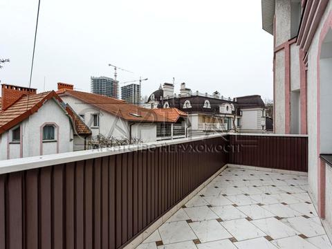 будинок за адресою Київ, Менделєєва вул.