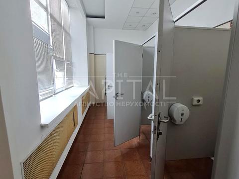 комерційна за адресою Київ, Митрополита Василя Липківського вул. (Урицького), 1а