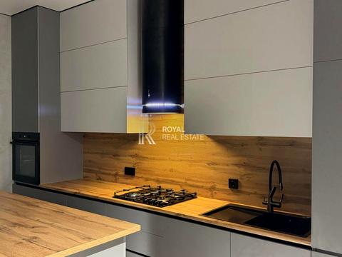 будинок за адресою Симоненка вул., 56