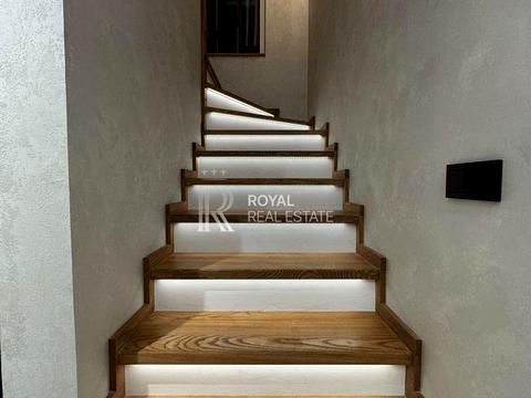 будинок за адресою Симоненка вул., 56