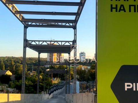 квартира за адресою Андрія Верхогляда вул. (Михайла Драгомирова), 30