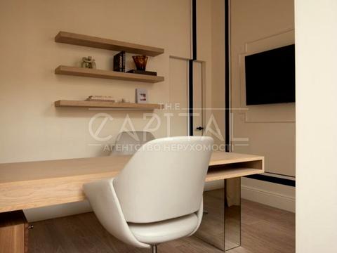 комерційна за адресою Саксаганського вул., 33/35