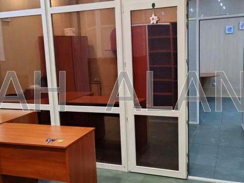 комерційна за адресою Герцена вул., 17-25