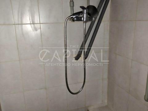 комерційна за адресою Євгена Чикаленка вул. (Пушкінська), 20