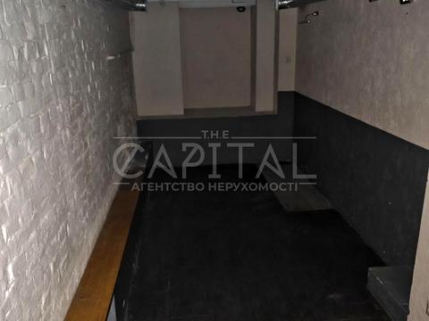 комерційна за адресою Євгена Чикаленка вул. (Пушкінська), 20