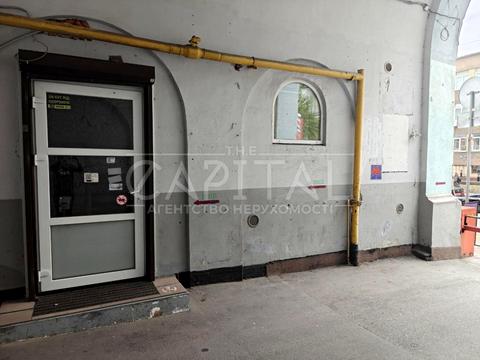 комерційна за адресою Євгена Чикаленка вул. (Пушкінська), 20