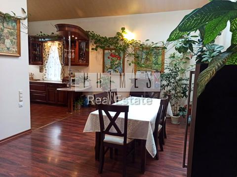 будинок за адресою Валова вул.