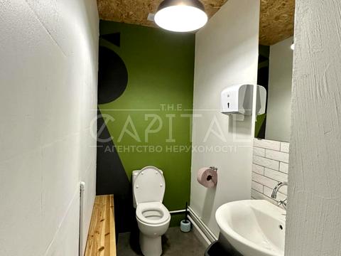 комерційна за адресою Тараса Шевченка бульв., 37