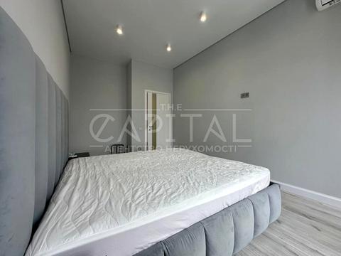 квартира за адресою Київ, Каховська вул., 60