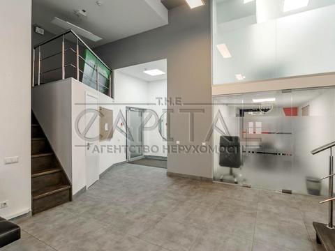 комерційна за адресою Саксаганського вул., 70-а