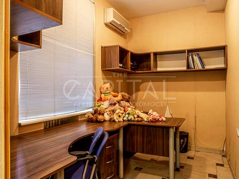 комерційна за адресою Київ, Джона Маккейна вул. (Івана Кудрі), 36