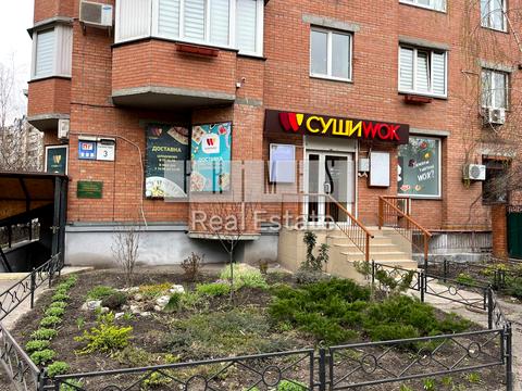 комерційна за адресою Київ, Анни Ахматової вул., 3