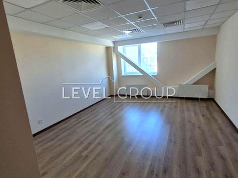 комерційна за адресою Київ, майдан Незалежності пл., 2