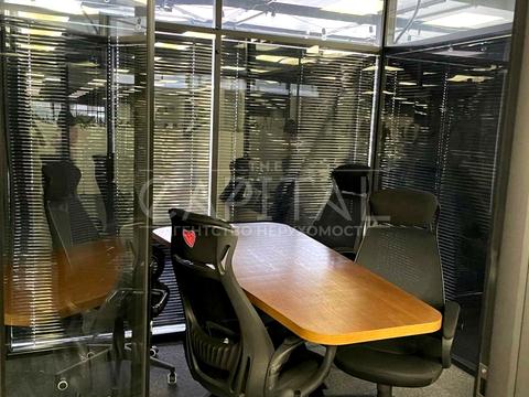 комерційна за адресою Вадима Гетьмана вул., 1-А