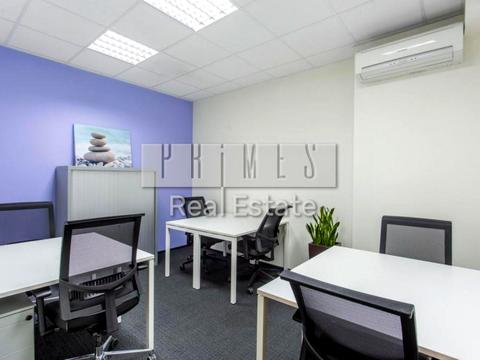 комерційна за адресою Київ, Спортивна пл., 1