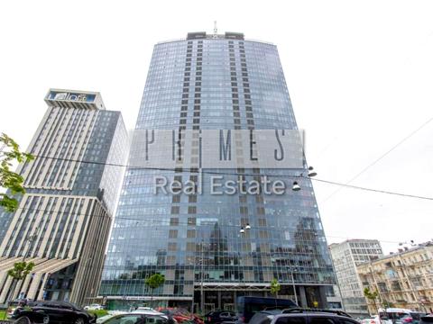 комерційна за адресою Київ, Спортивна пл., 1