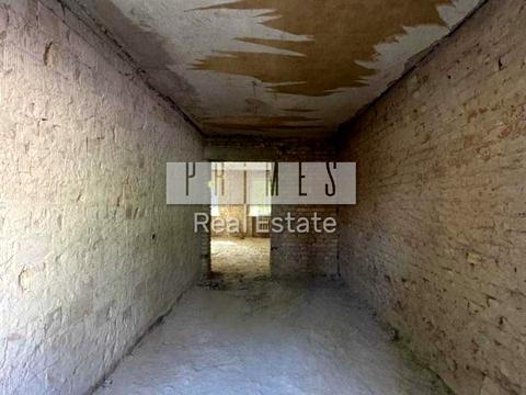 комерційна за адресою Київ, Василя Яна вул., 2