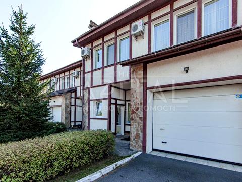 будинок за адресою с. Козин, Лугова