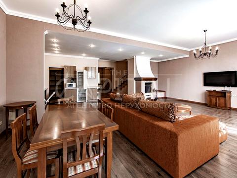 будинок за адресою с. Козин, Лугова