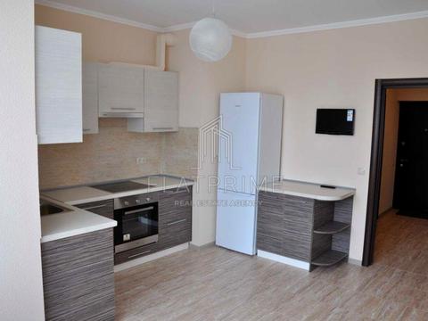 квартира за адресою Анни Ахматової вул., 22