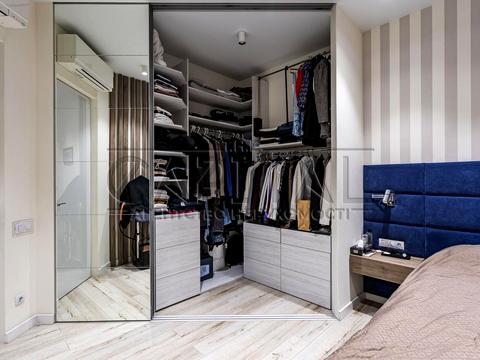 квартира за адресою Ділова вул. (Димитрова), 4