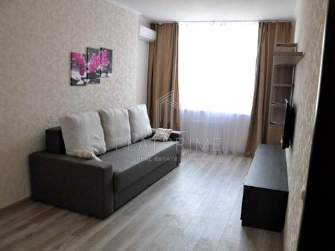 квартира за адресою Анни Ахматової вул., 22