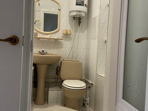 квартира за адресою Борисоглібська вул., 9/15