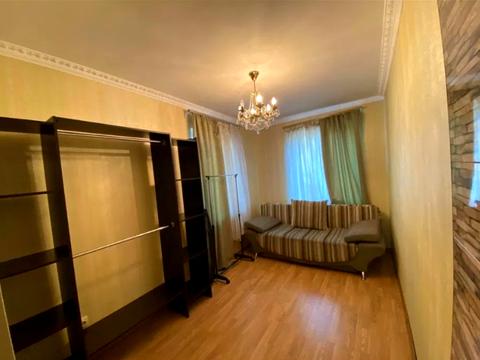 будинок за адресою Богатирська вул.