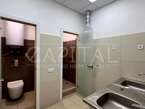 коммерческая по адресу Николая Михновского бульв. (Дружбы народов), 1