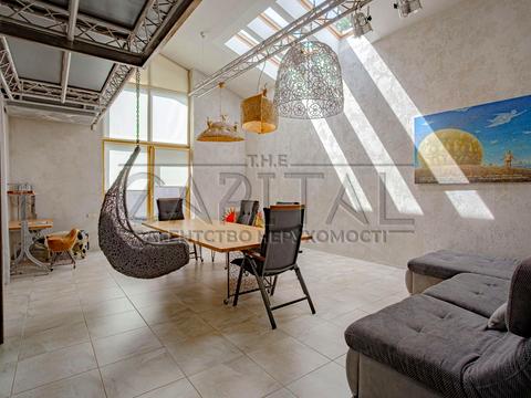 будинок за адресою Богатирська вул., 30а