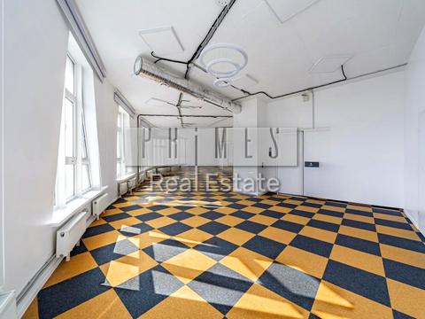 комерційна за адресою Кловський узвіз (Кловський), 7a