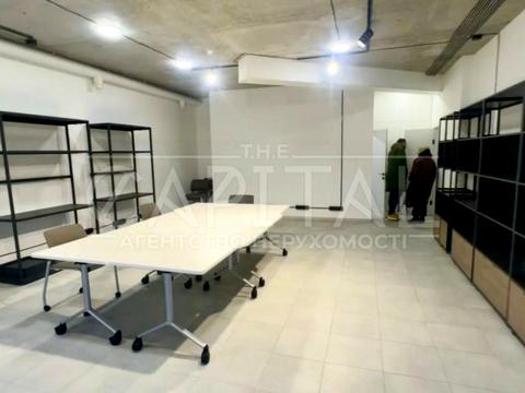 комерційна за адресою Жамбила Жабаєва вул. (Кузьминська), 22