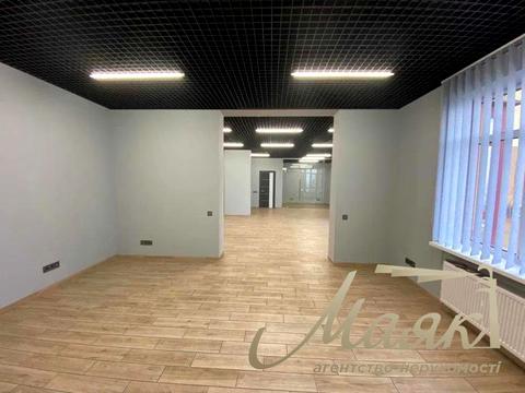 комерційна за адресою Євгена Коновальця вул. (Щорса), 36-Е