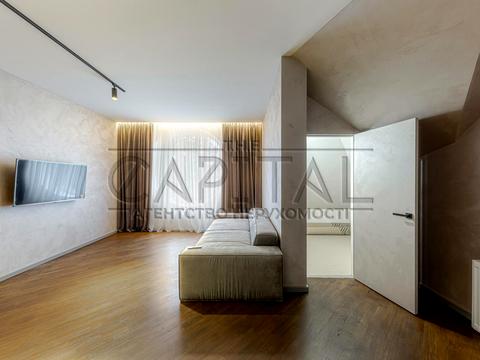 будинок за адресою смт. Козин, Затишна вул., 1