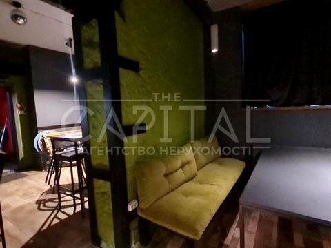 комерційна за адресою Михайла Величка вул., 3