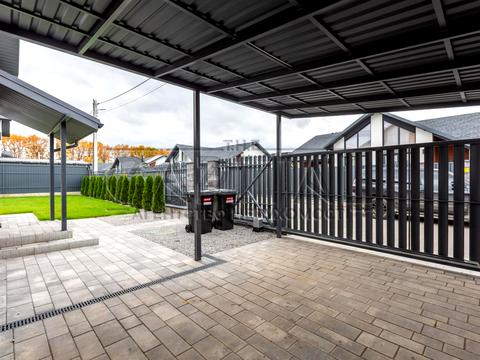 будинок за адресою Привітна