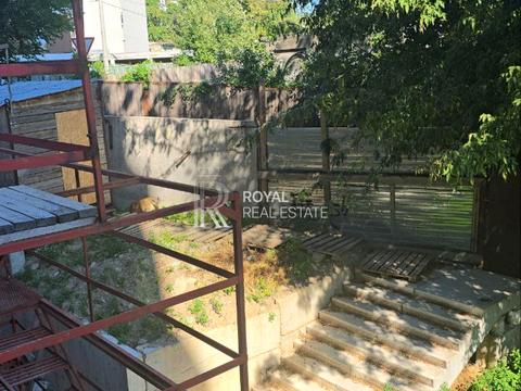 комерційна за адресою Звіринецька вул., 70-А