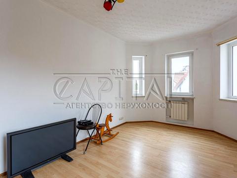 дом по адресу Зверинецкая ул.