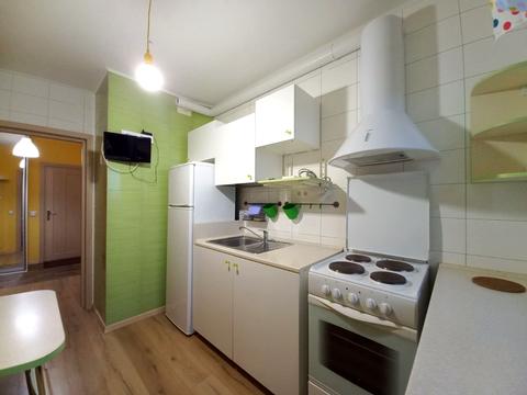 квартира за адресою Київ, Наталії Ужвій вул., 12