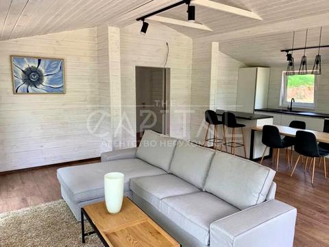 будинок за адресою с. Лісники, Вишнева вул.