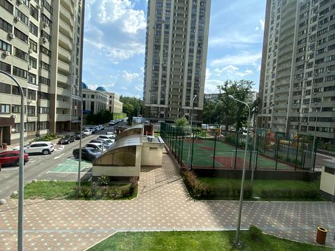 квартира за адресою Авіаконструктора Ігоря Сікорського вул. (Танкова), 4-В