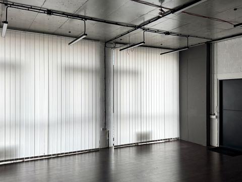 комерційна за адресою Предславинська вул., 44